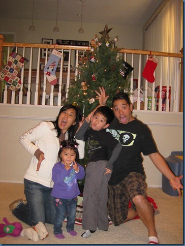 wk98_xmas_tree_family3