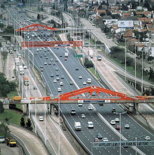 [Avenida_General_Paz_entre_Cabildo_y_Panamericana%255B4%255D.jpg]