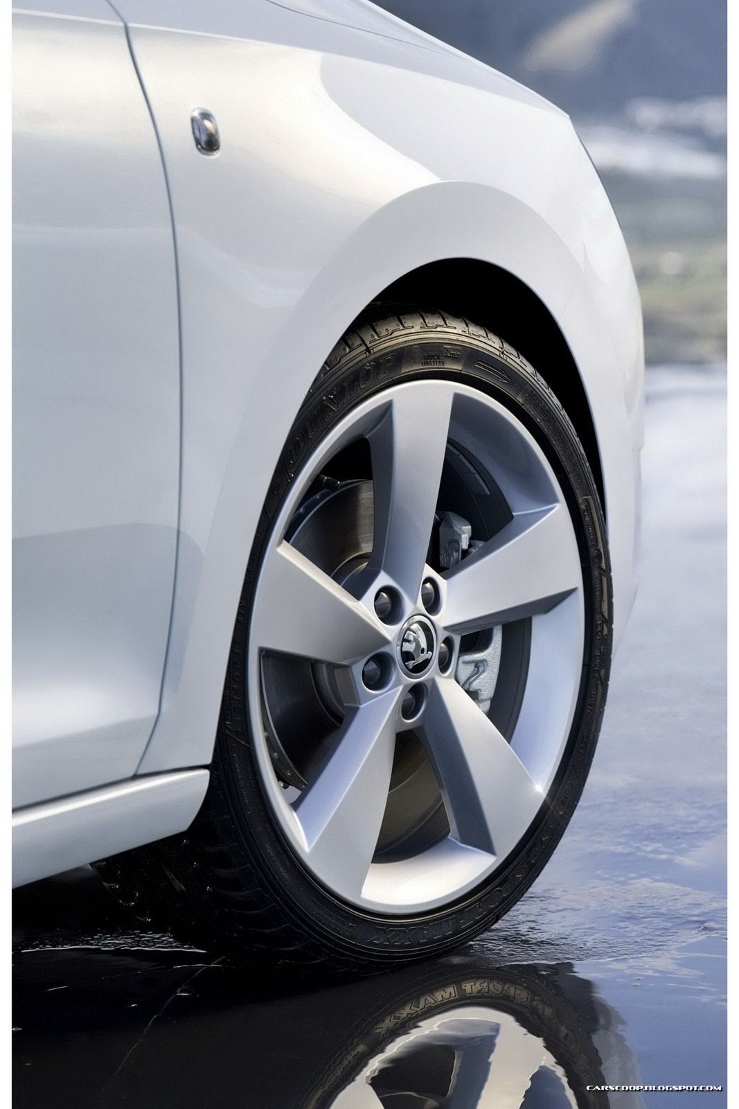 [2013-Skoda-Rapid-105%255B2%255D.jpg]