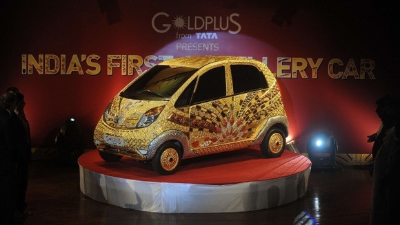 [Indian-Car-Maker-Tata-Unveils-Gold-plated-Nano_05%255B2%255D.jpg]