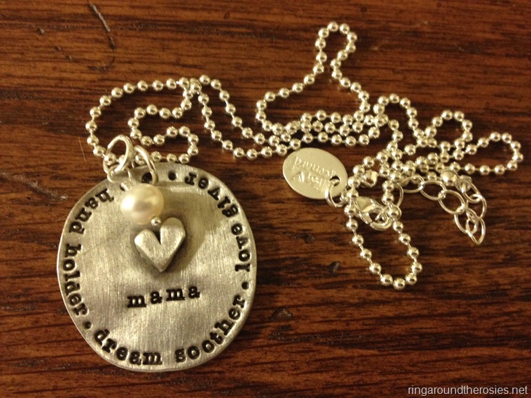 [necklace8.jpg]
