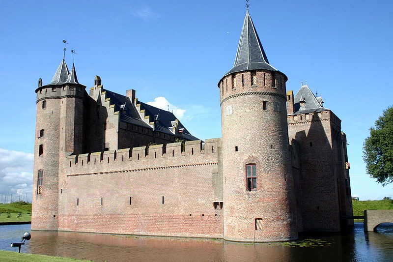 [Muiderslot_castle-netherlands-moat%255B5%255D.jpg]