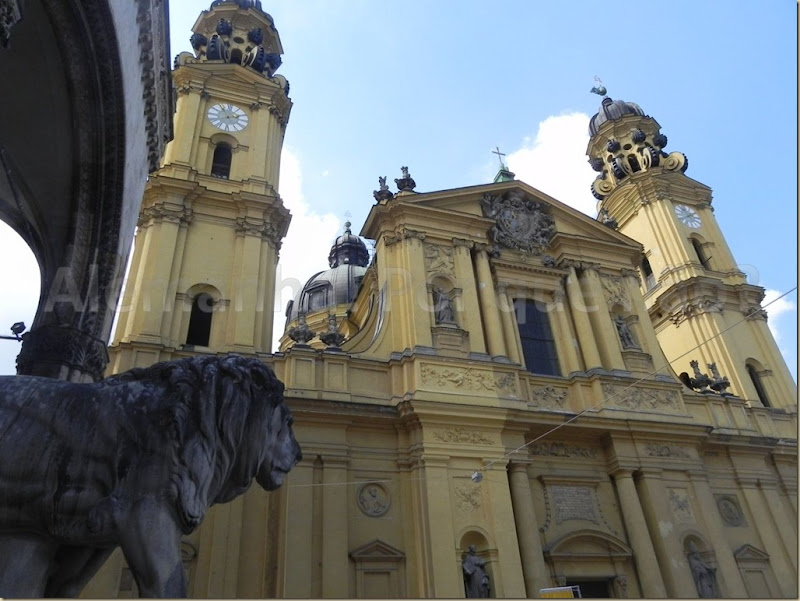 Theatinerkirche 2 Theatinerkirche 2