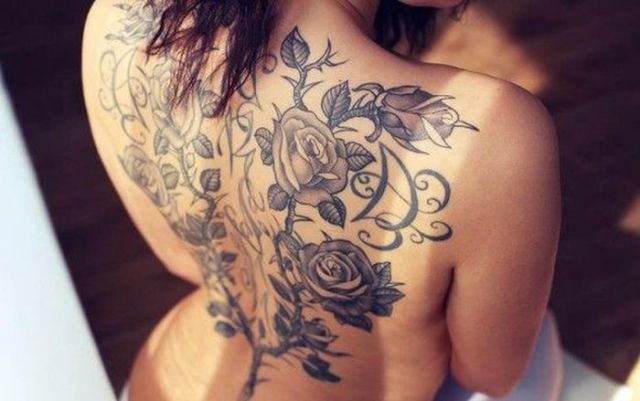 [hot-tattoos-women-3%255B2%255D.jpg]