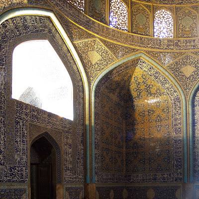 lotfollah mosque, isfahan oct. 2007 , Source: http://www.flickr.com/photos/94852245@N00/1967152135 1967152135.jpg