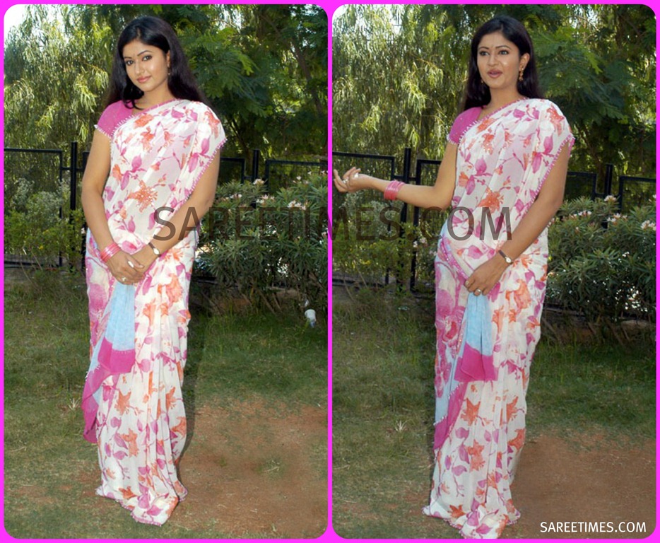 [Poonam_Printed_Saree%255B3%255D.jpg]