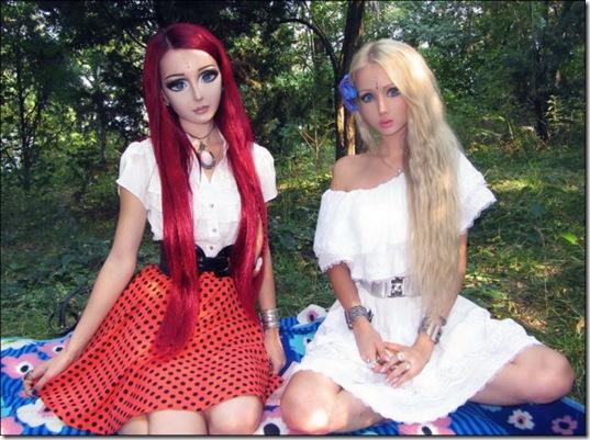 real-life-dolls-together-2