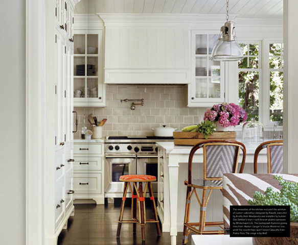 Classic House via La Dolce Vita | Bistro Stools