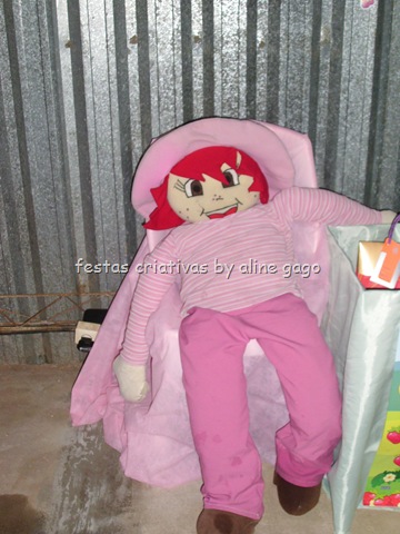 [CANTINHO%2520PRESENTES%2520MORANGUINHO%255B10%255D.jpg]