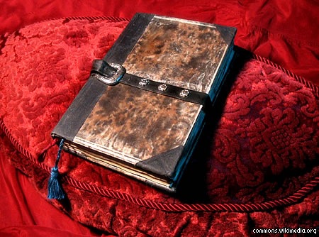 [El%2520necronomicon%255B2%255D.jpg]