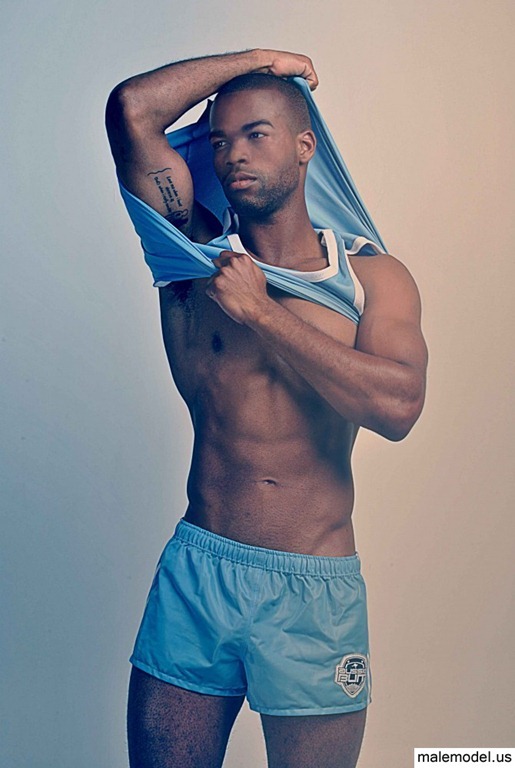 [Courtney-Grant-3-670x1000%255B2%255D.jpg]