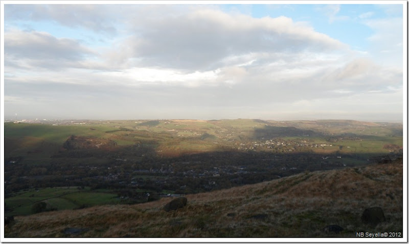 SAM_3982 Above Uppermill SAM_3982 Above Uppermill