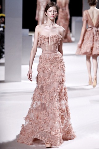 [wedding-dress-00060m-elie-saab4.jpg]