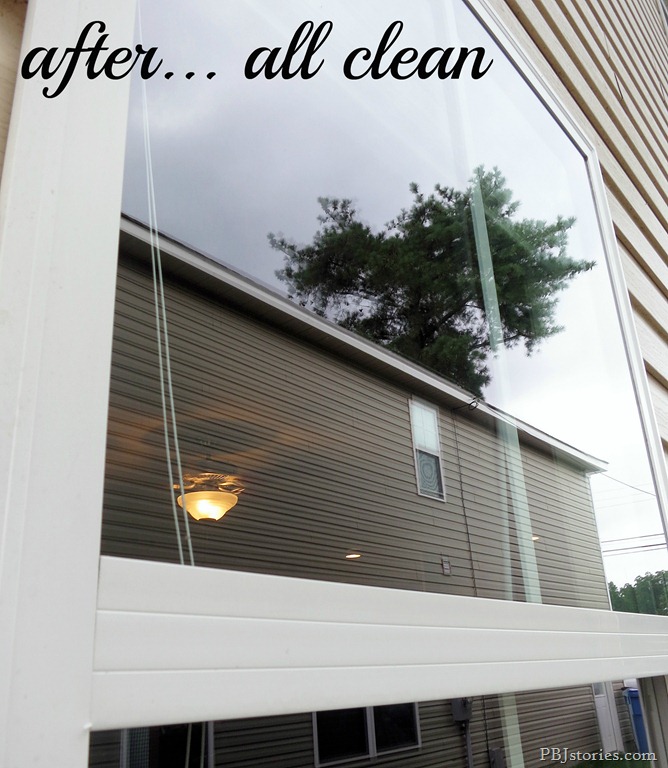 [Window%2520Close%2520up%2520After%2520Fish%2520Foam%2520Details%255B8%255D.jpg]