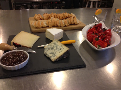 Assorted Cheeses & Bread Assorted Cheeses & Bread