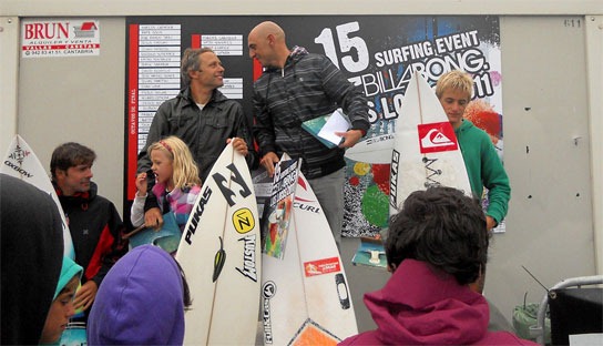 [surfing_event2011_2%255B3%255D.jpg]