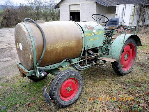 Osterreicher Spritztraktor