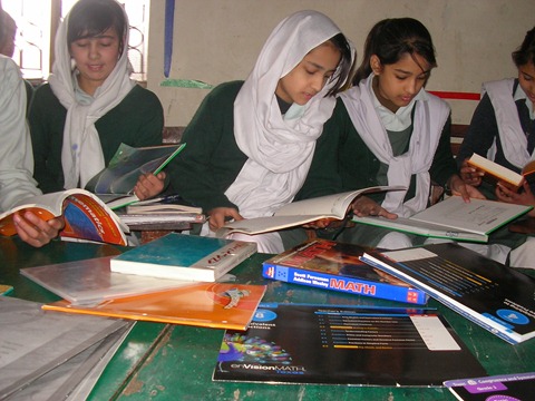 Rotary Books for the World_Hashoo Foundation Distribution (9) Rotary Books for the World_Hashoo Foundation Distribution (9)