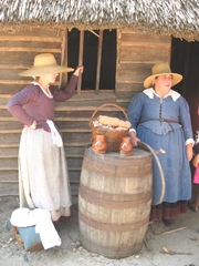 Plimoth Plant 2 pilgrim ladies Plimoth Plant 2 pilgrim ladies