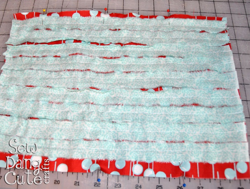 [Strips-sewn-down-pinned-for-first-direction%255B3%255D.jpg]