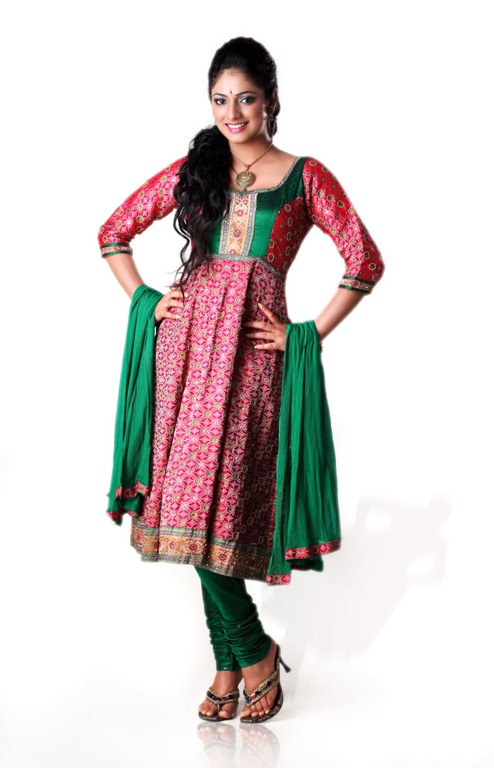 [Hari-Priya-in_churidar%255B2%255D.jpg]