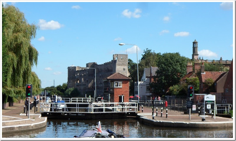 SAM_2691 Newark Town Lock SAM_2691 Newark Town Lock