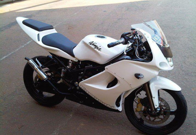 GALLERY MOTOR SPORT MODIFIKASI: NINJA RR WARNA PUTIH