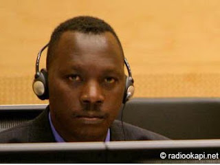 L'ex-chef milicien Thomas Lubanga reconnu coupable de crimes de guerre pour enrôlement des enfants dans sa milice. Ici, lors d'une audience à la Cour pénale internationale (Lundi 20 mars 2006). L'ex-chef milicien Thomas Lubanga reconnu coupable de crimes de guerre pour enrôlement des enfants dans sa milice. Ici, lors d'une audience à la Cour pénale internationale (Lundi 20 mars 2006).