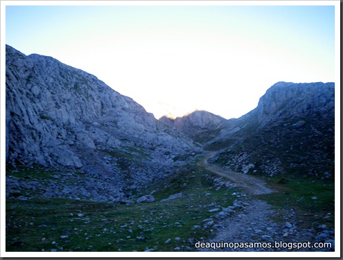 Jito Escarandi - Jierru 2424m - Lechugales 2444m - Grajal de Arriba y de Abajo (Picos de Europa) 0039