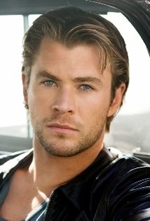[Chris%2520Hemsworth%255B2%255D.jpg]