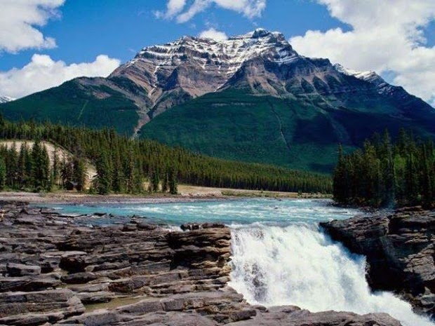 [Jasper-National-Park-Alberta-Canada-620x465%255B4%255D.jpg]