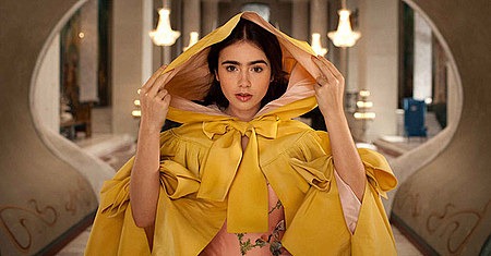 SNOW WHITE