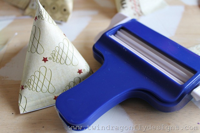 Sour Cream Container Advent Place Setting (9)