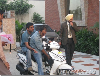 bn sharma during the shoot of taur mittran di