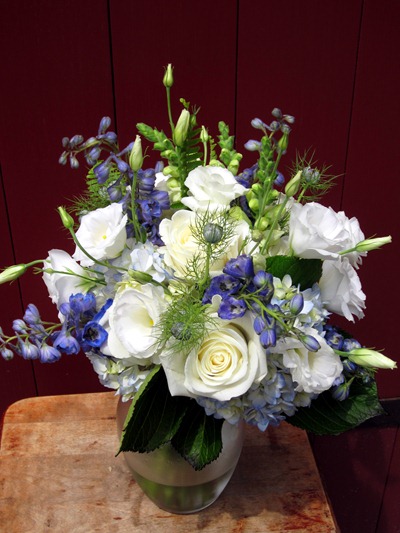 white and blue bouquet | rustic wedding | Ideas in Bloom