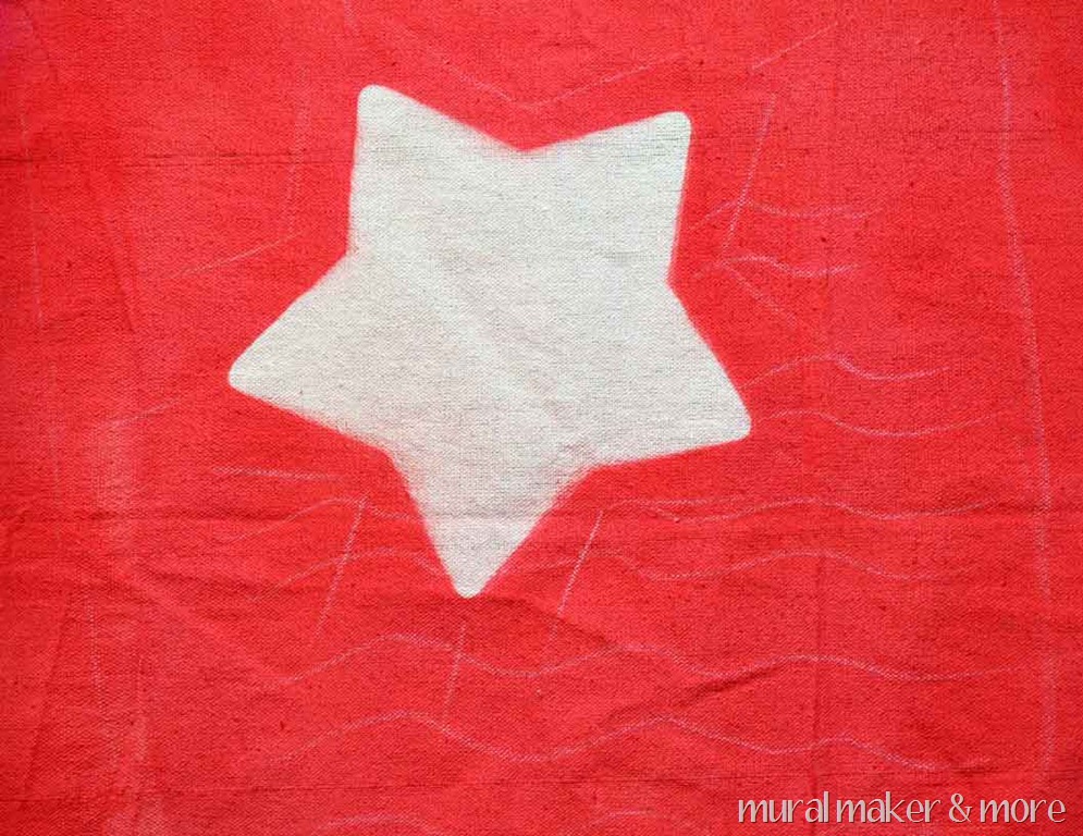 [spray-paint-pillow-7%255B2%255D.jpg]
