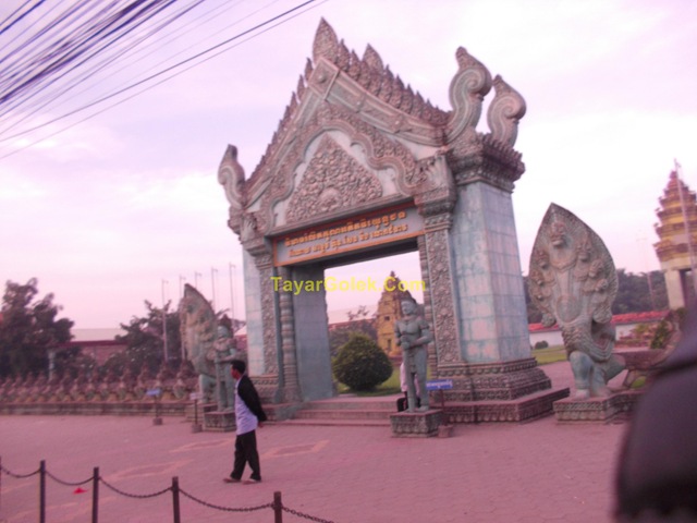 [DSCN06252.jpg]
