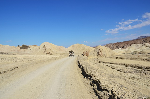 [110908DeathValleyNP92.jpg]