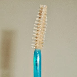gupillonessencelashandbrowgelmascara gupillonessencelashandbrowgelmascara