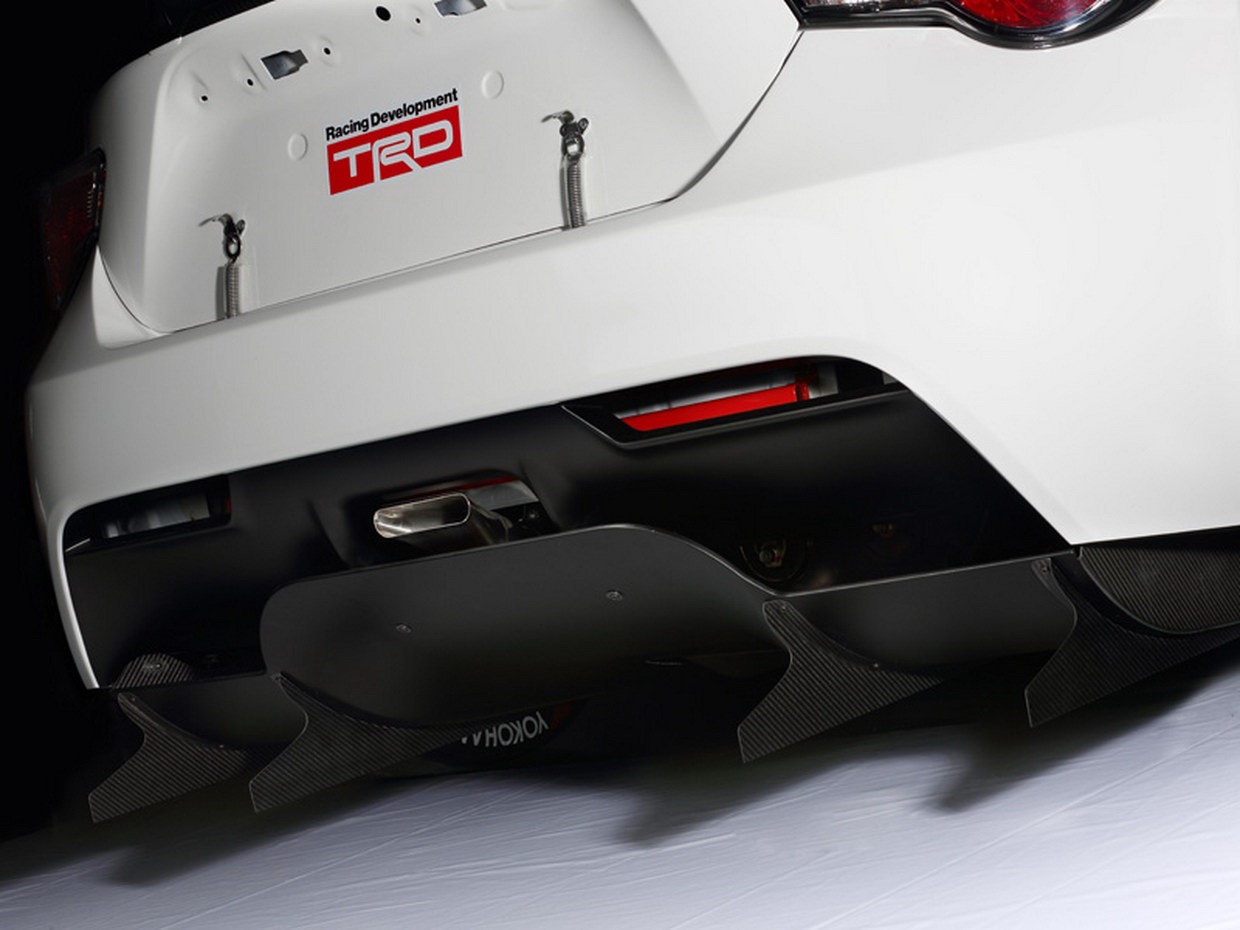 [Toyota-GT-86-Gazoo-8CarScoop%255B2%255D.jpg]