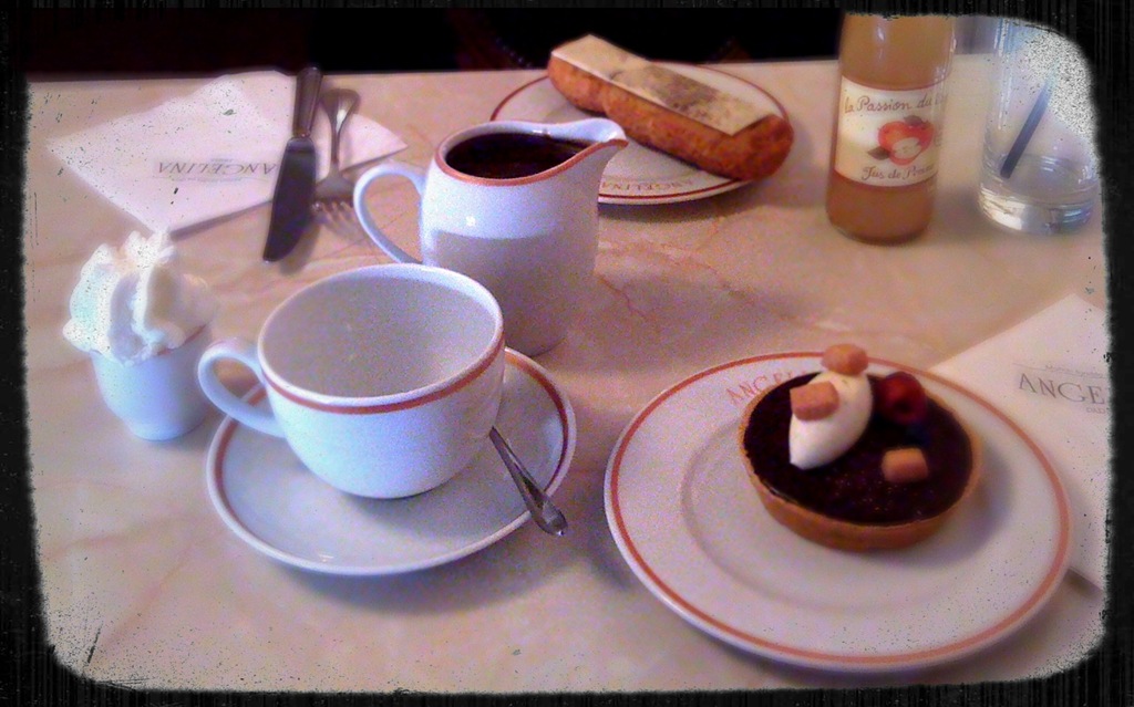[Afternoon-tea-for-two-Paris-style6.jpg]