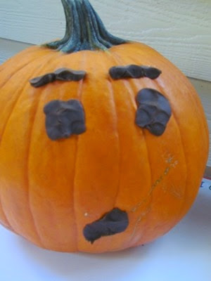 Pumpkin Playdough Decorating from Teach Preschool Pumpkin Playdough Decorating from Teach Preschool