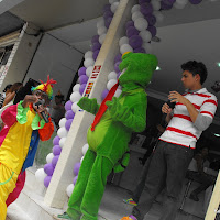  Acao_Queen_Celulares_01_10_2010