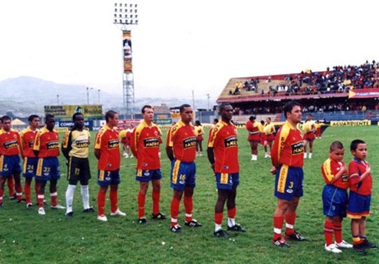 2004 I - Pasto v Tulua 2004 I - Pasto v Tulua