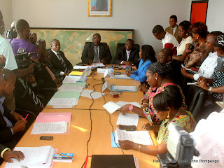 Point de presse du Csac, relatif a la campagne électorale à travers les medias le 28/09/2011 à Kinshasa. Radio Okapi/ Ph. John Bompengo