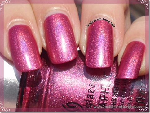 China Glaze Hologlam Collection – Infra Red