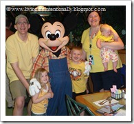Disney-2011-358_thumb6