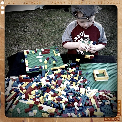 [9.%2520lego%2520play%255B3%255D.jpg]