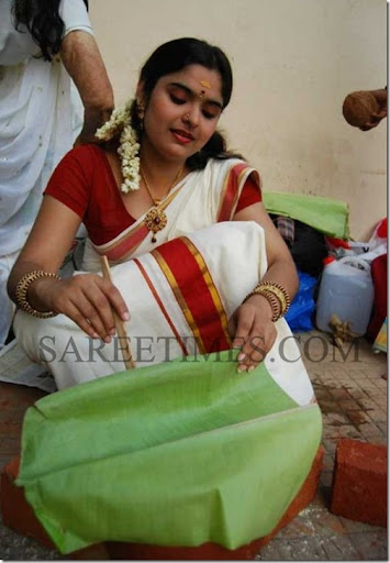 Traditional Sarees of Kerala On 201 AM