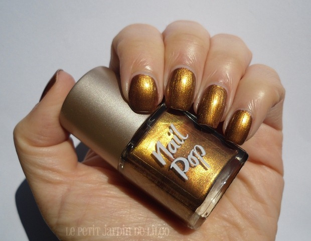 008-look-beauty-nail-polish-review-swatch-hotpants